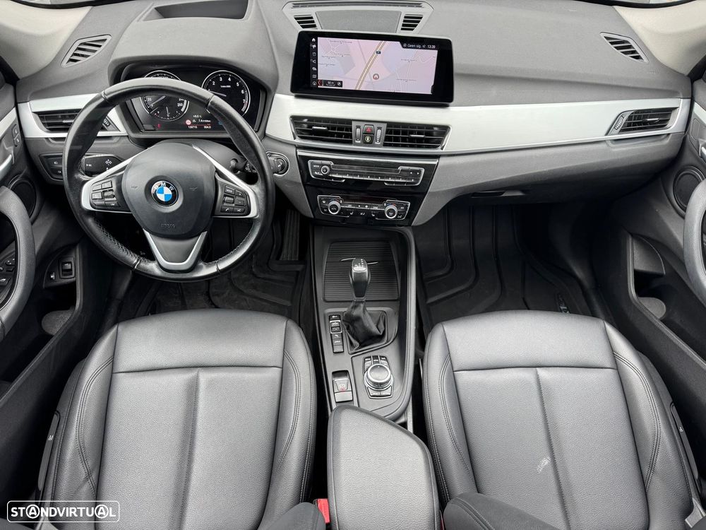 BMW X1 xDrive25e Sport Line - 7