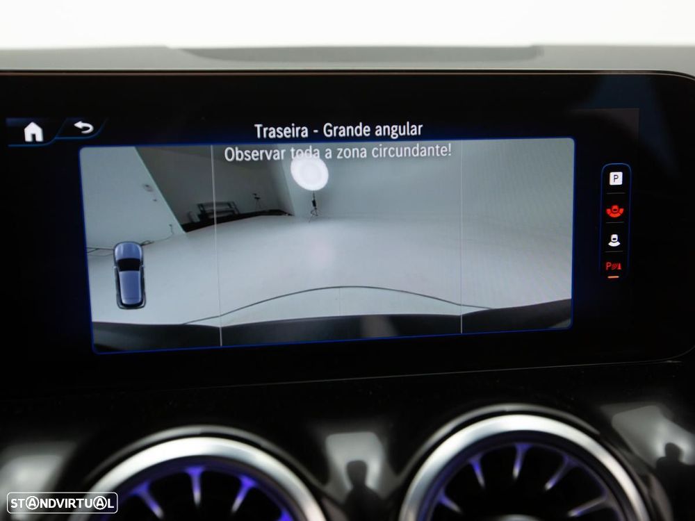 Mercedes-Benz EQA 250+ AMG Line - 35