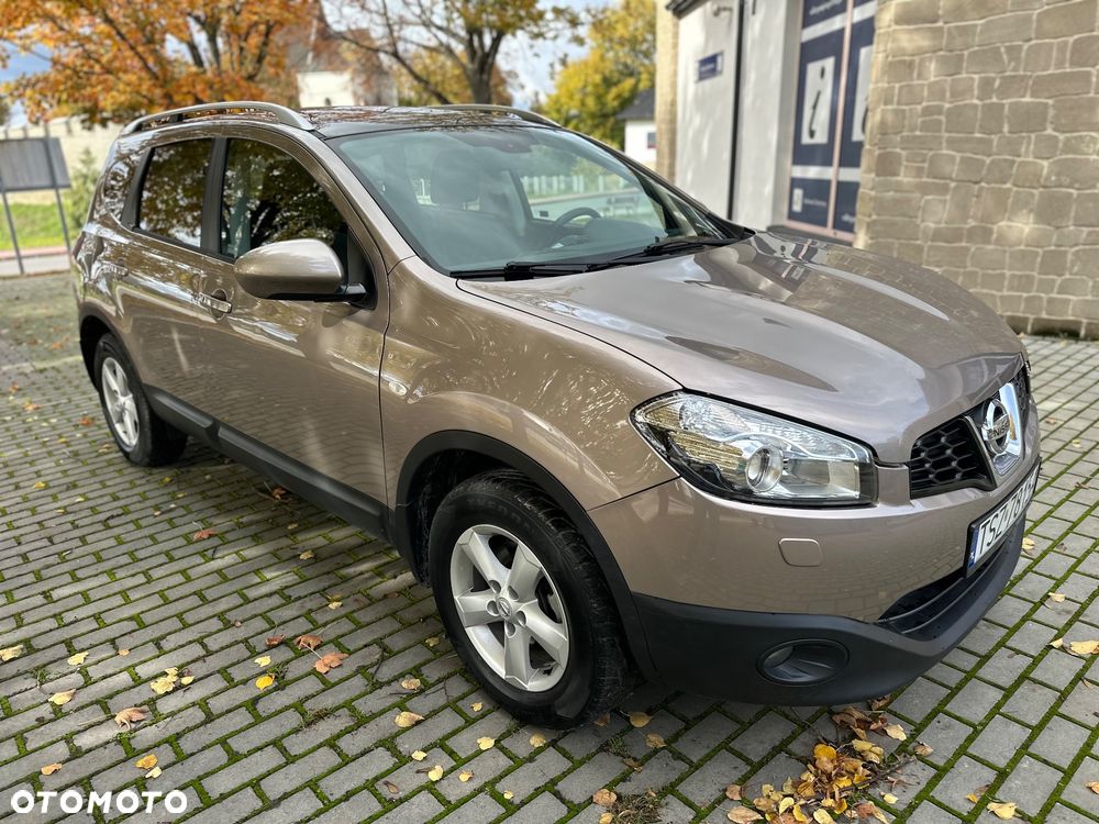 Nissan Qashqai+2 2.0 Tekna Premium - 2
