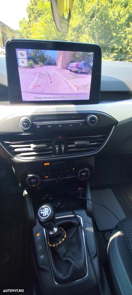 Ford Focus 1.5 TDCi Trend - 8