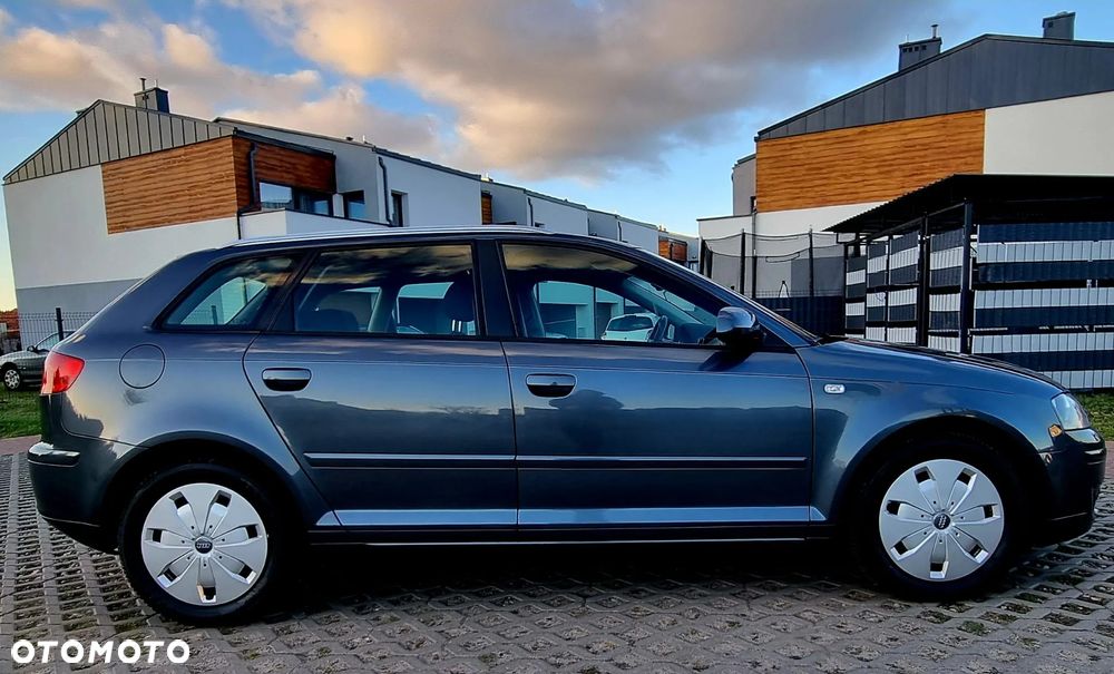 Audi A3 Sportback 1.8 TFSI S tronic Ambition - 5