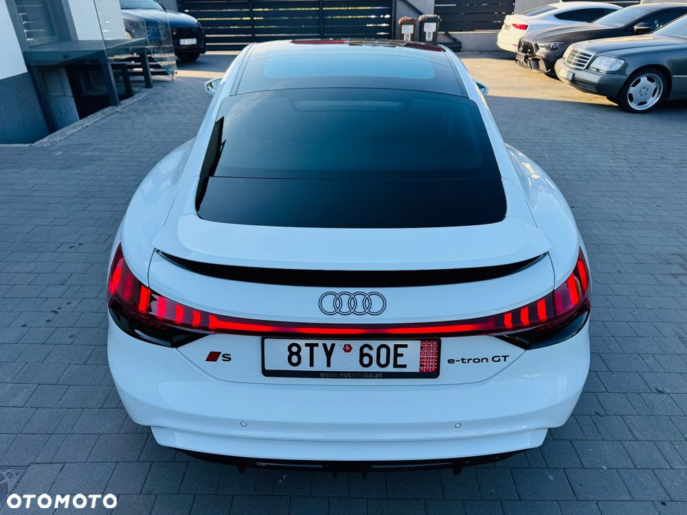 Audi e-tron GT 105kWh S Launch Edition Quattro - 10