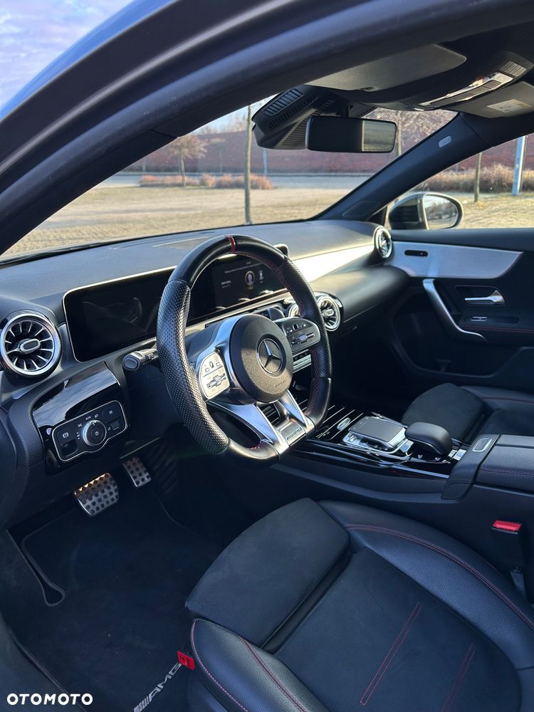 Mercedes-Benz Klasa A 35 AMG 4-Matic 7G-DCT - 22