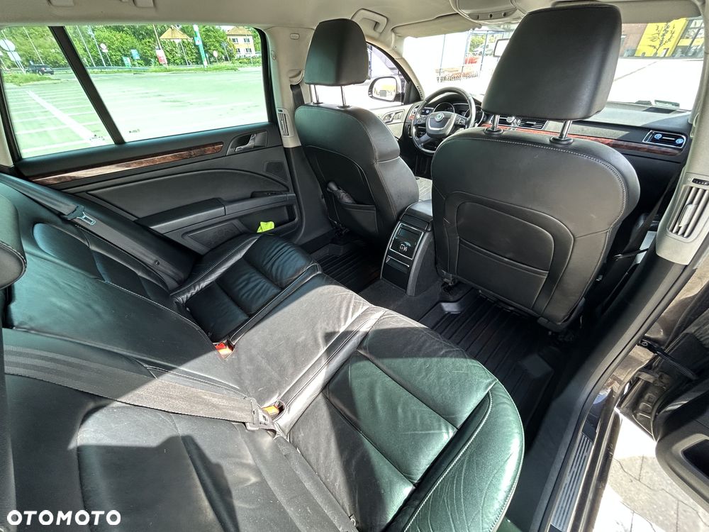 Skoda Superb 2.0 TDI Platinum DSG - 10