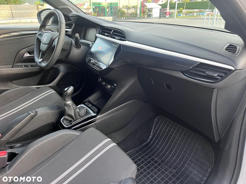 Opel Corsa - 24