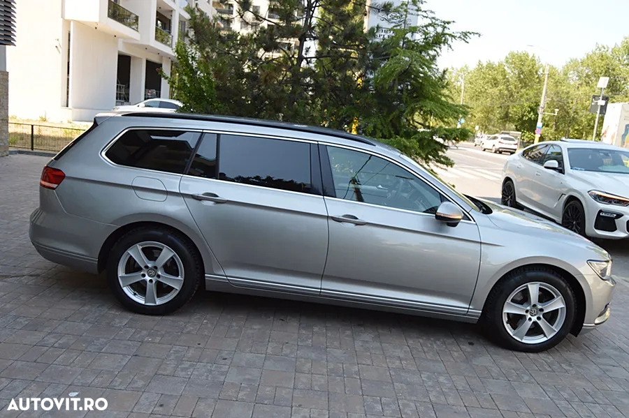 Volkswagen Passat Variant 2.0 TDI (BlueMotion Technology) Comfortline - 32