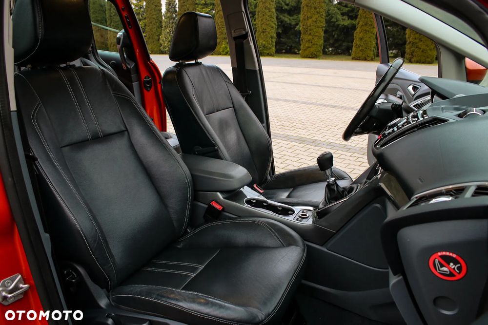 Ford Grand C-MAX 2.0 TDCi Champions Edition - 18