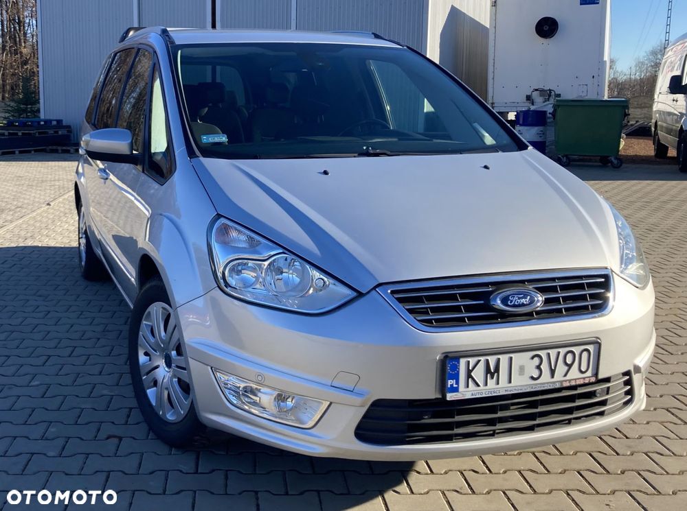 Ford Galaxy - 3