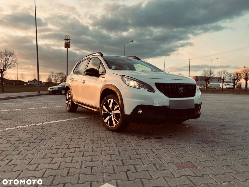 Peugeot 2008 PureTech 110 Stop&Start GT-Line Edition - 1