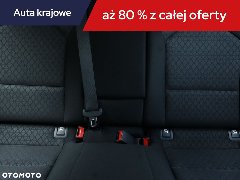 Kia Ceed - 12
