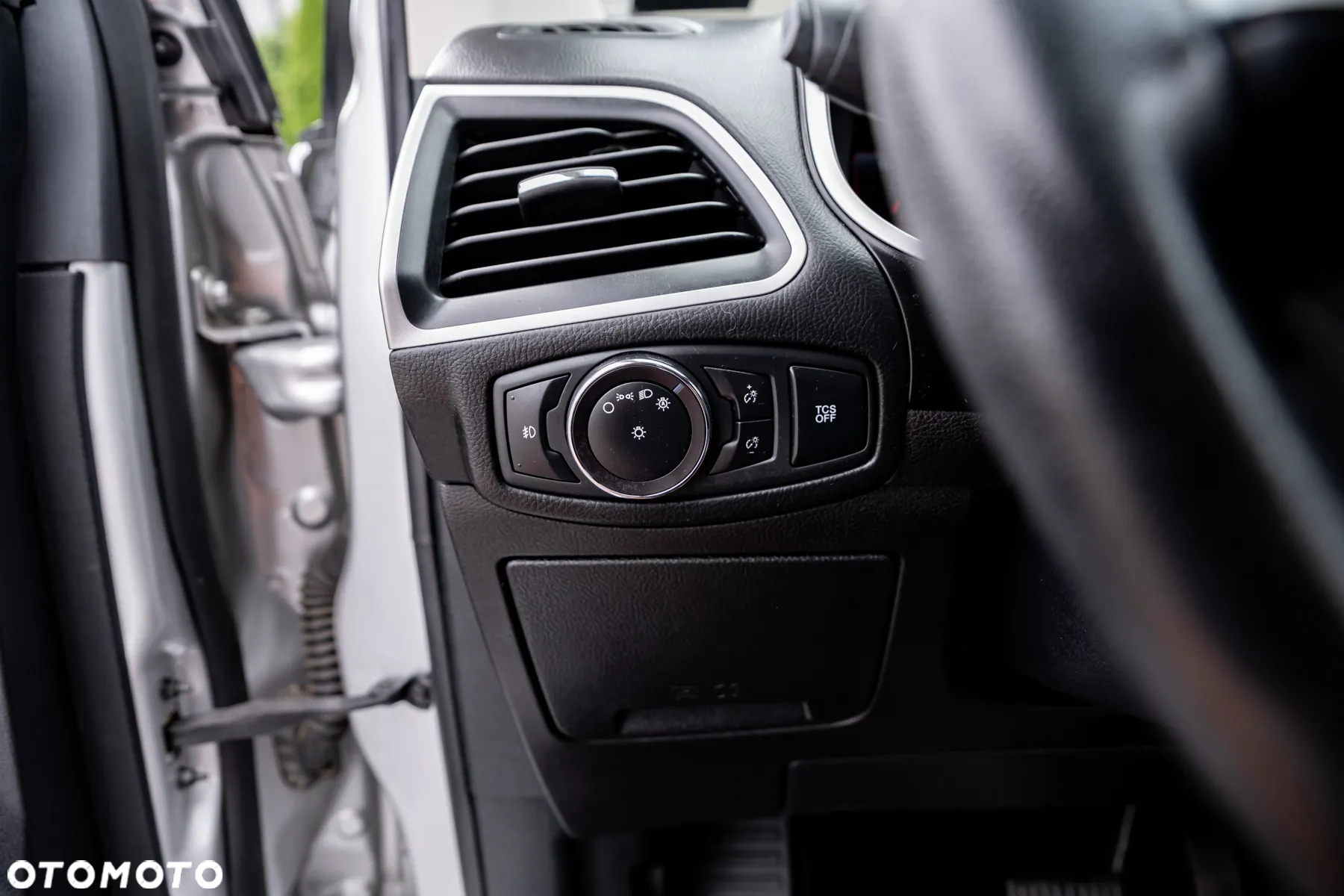 Ford Edge - 26