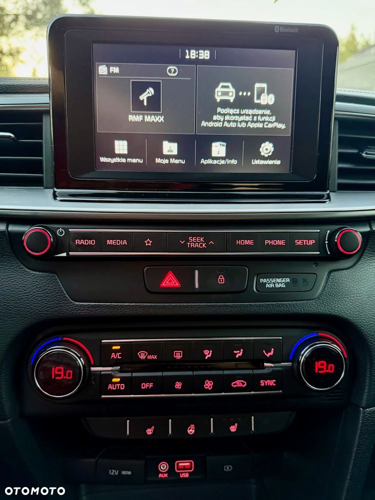 Kia Ceed - 15