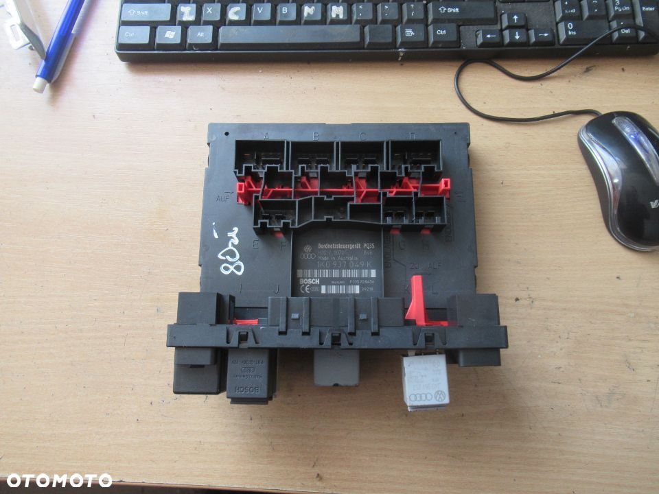 MODUŁ STEROWNIK VW Touran 1K0937049