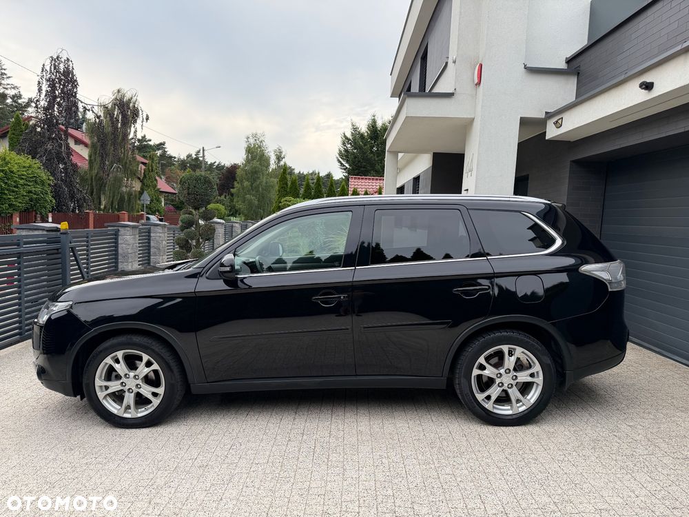 Mitsubishi Outlander 2.0 4WD CVT Diamant Edition+ - 10