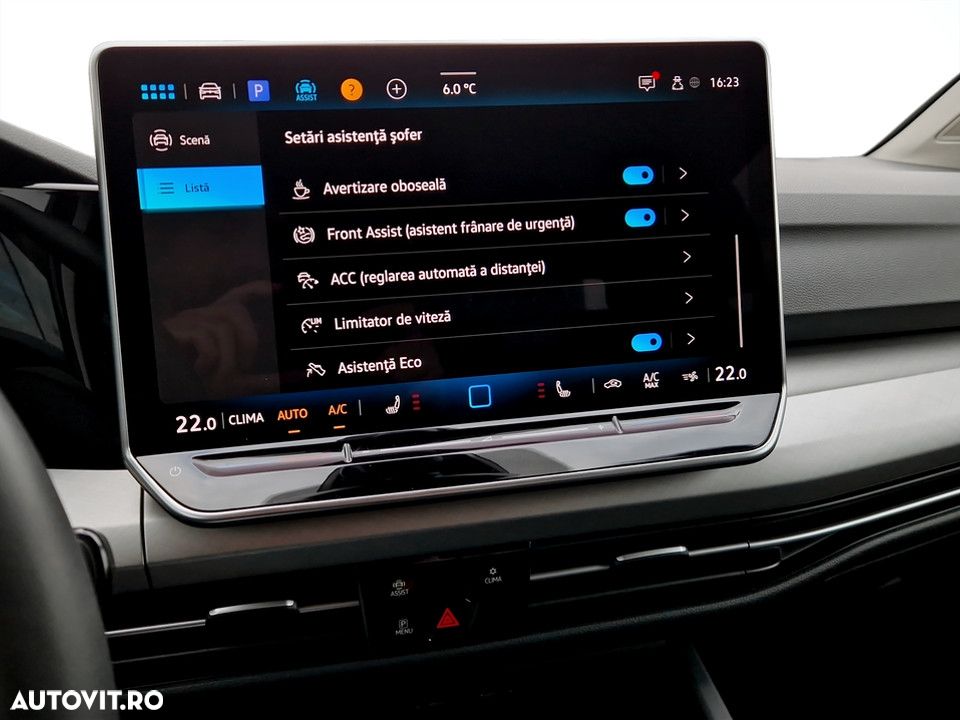 Volkswagen Golf 1.5 eTSI DSG MHEV Life - 21