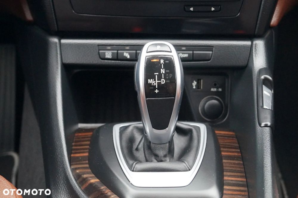 BMW X1 xDrive25d xLine - 30