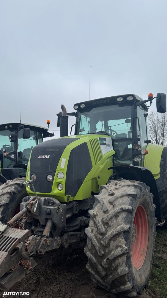Claas Axion 820 - 2