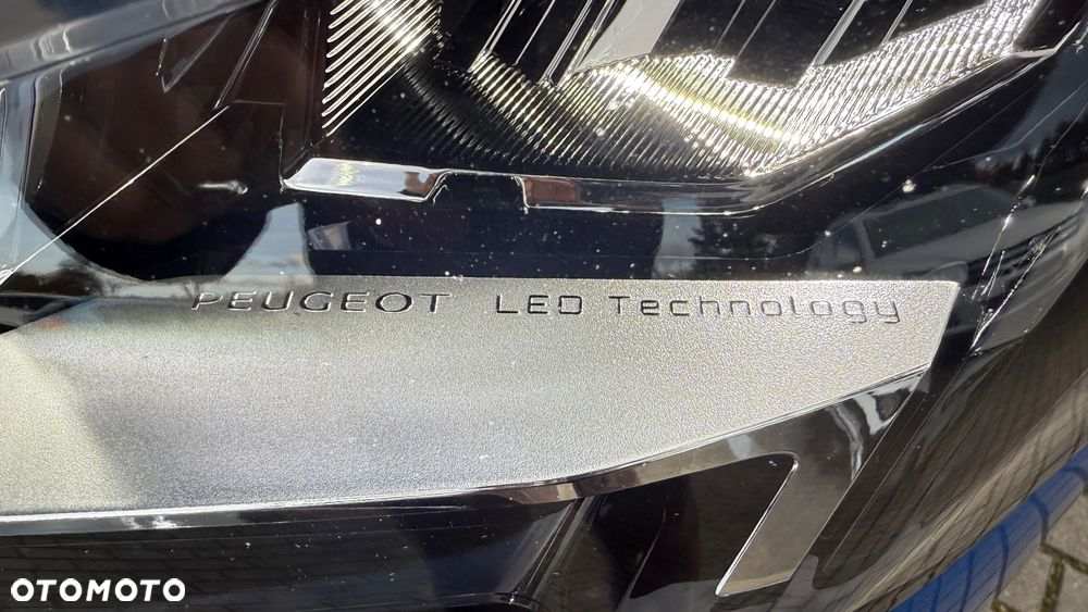 Peugeot 3008 BlueHDi 130 Stop & Start EAT8 Active - 23