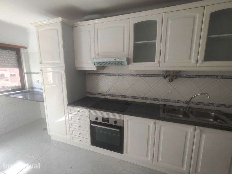 Arrendamento de apartamento T1 São Marcos Sintra - Grande imagem: 3/12