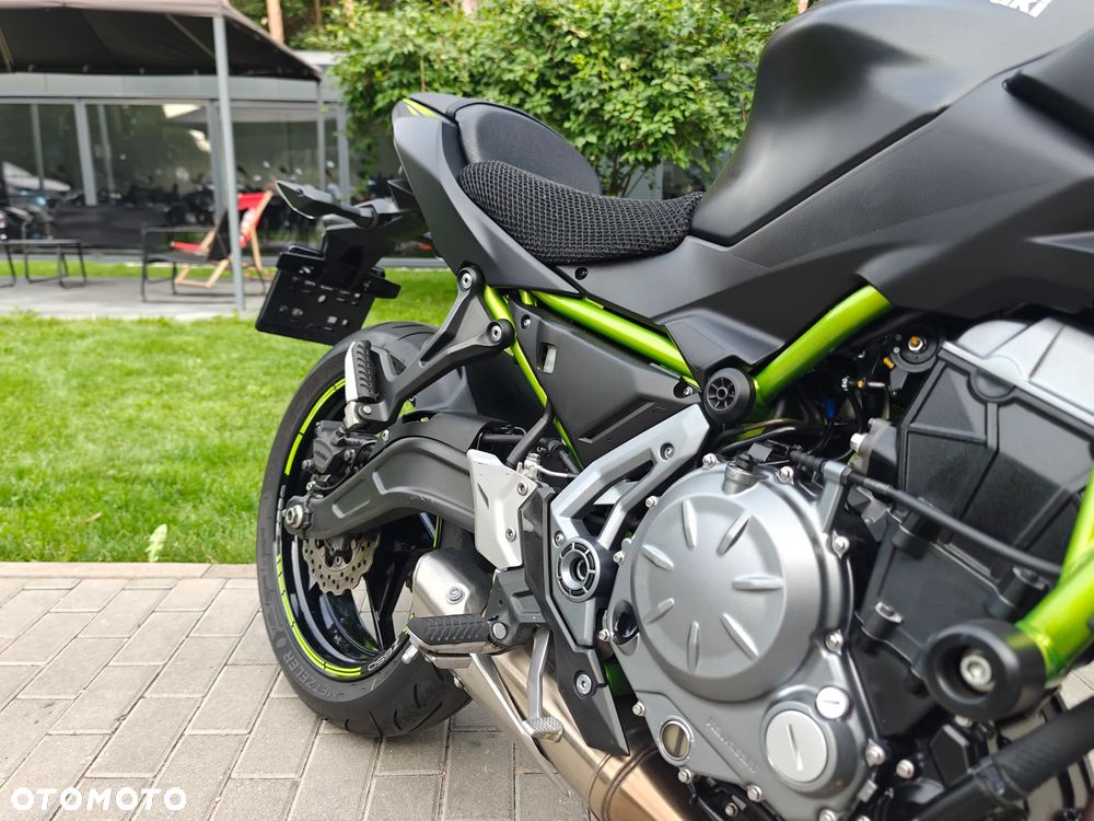 Kawasaki Z 650 - 6