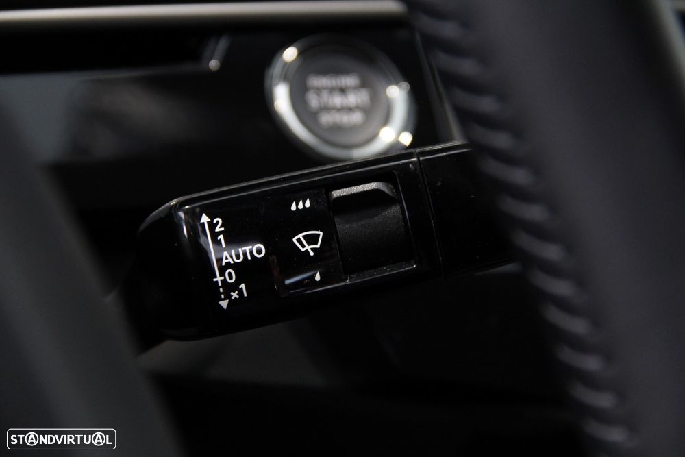 Peugeot 3008 1.2 Hybrid Allure e-DCS6 - 13