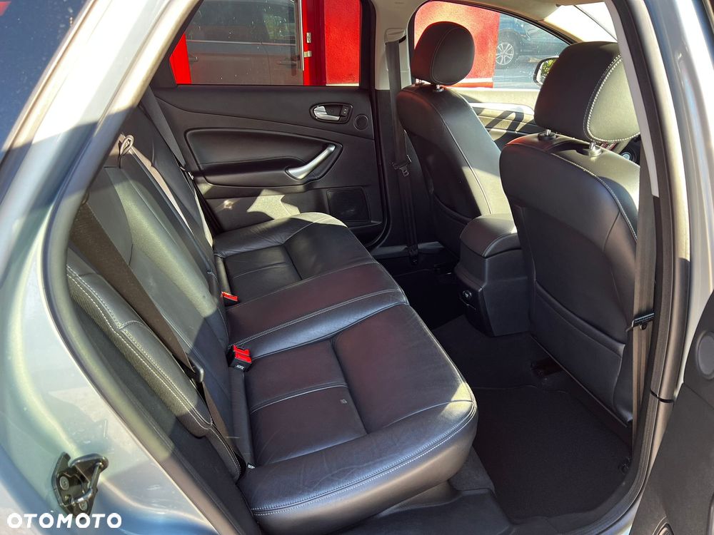 Ford Mondeo 2.0 TDCi Viva Titanium - 18