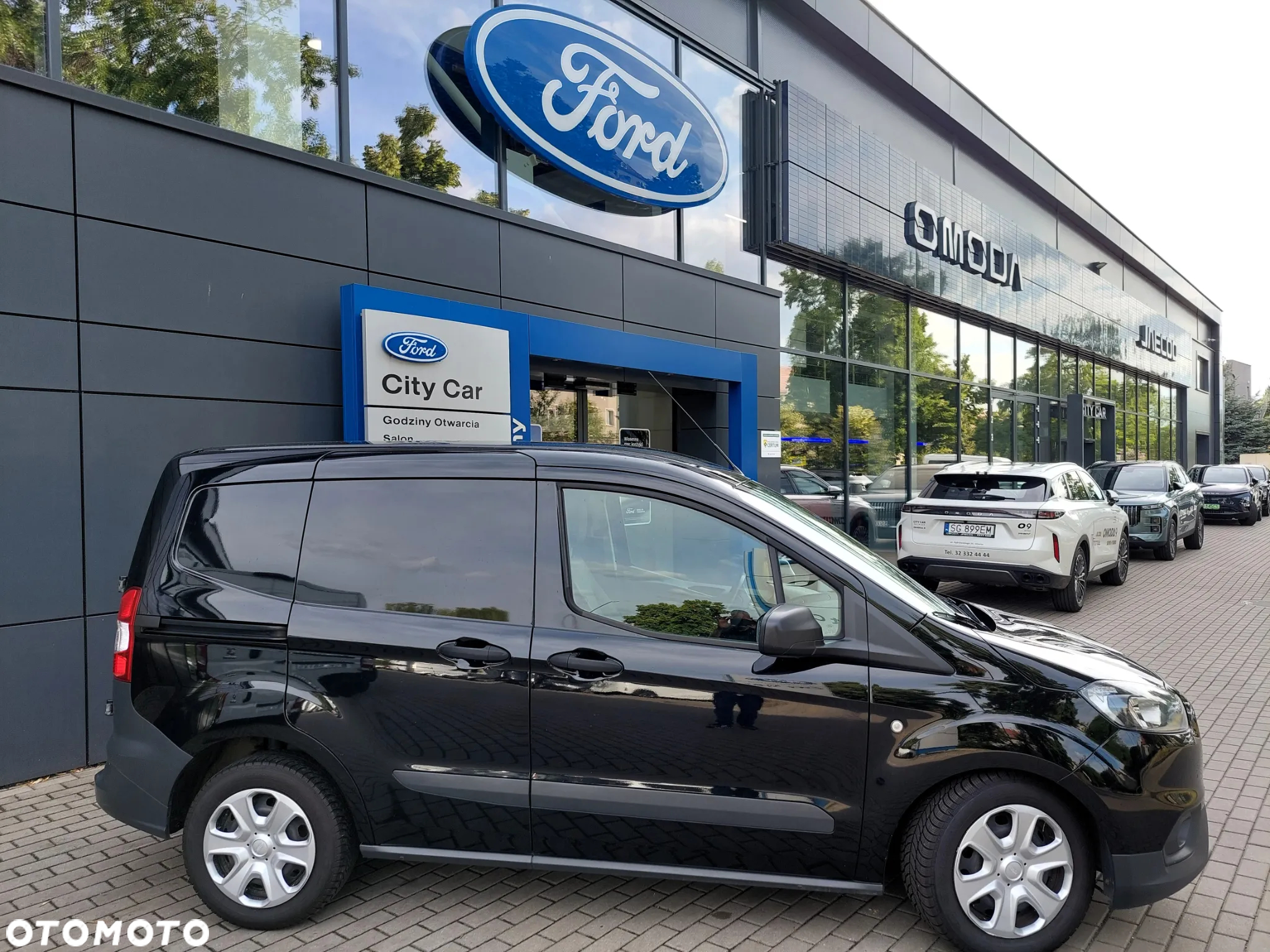 Ford COURIER - 5
