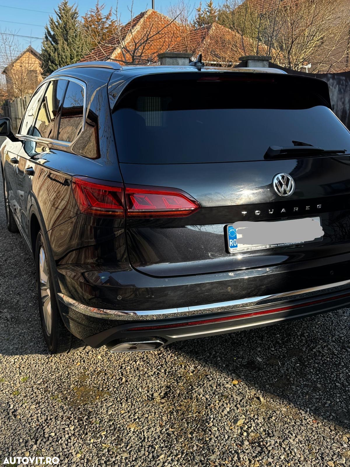 Volkswagen Touareg - 4