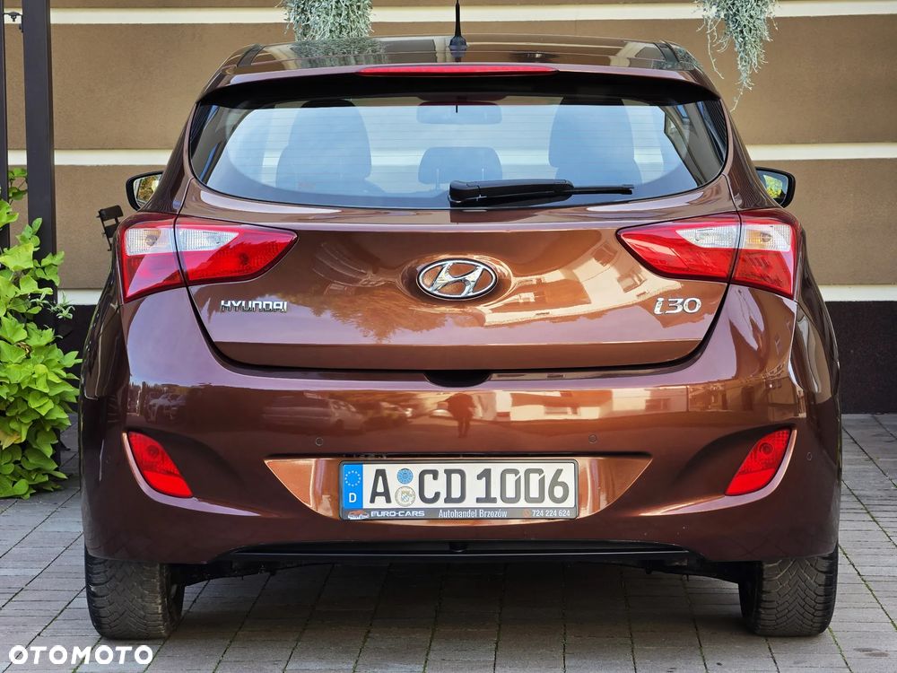 Hyundai i30 1.4 Comfort - 32
