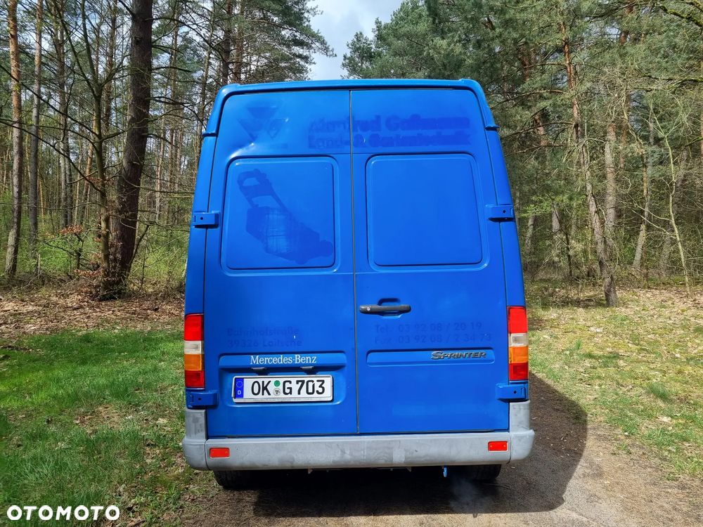 Mercedes-Benz Sprinter - 5