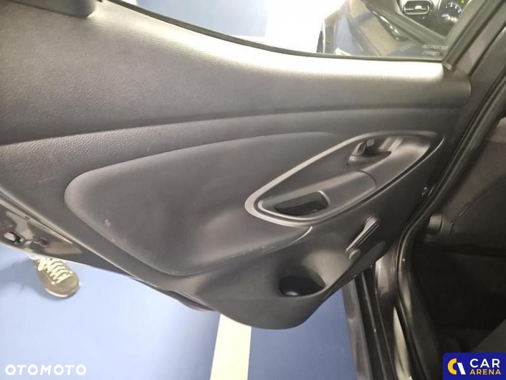 Toyota Yaris 1.5 Comfort - 27