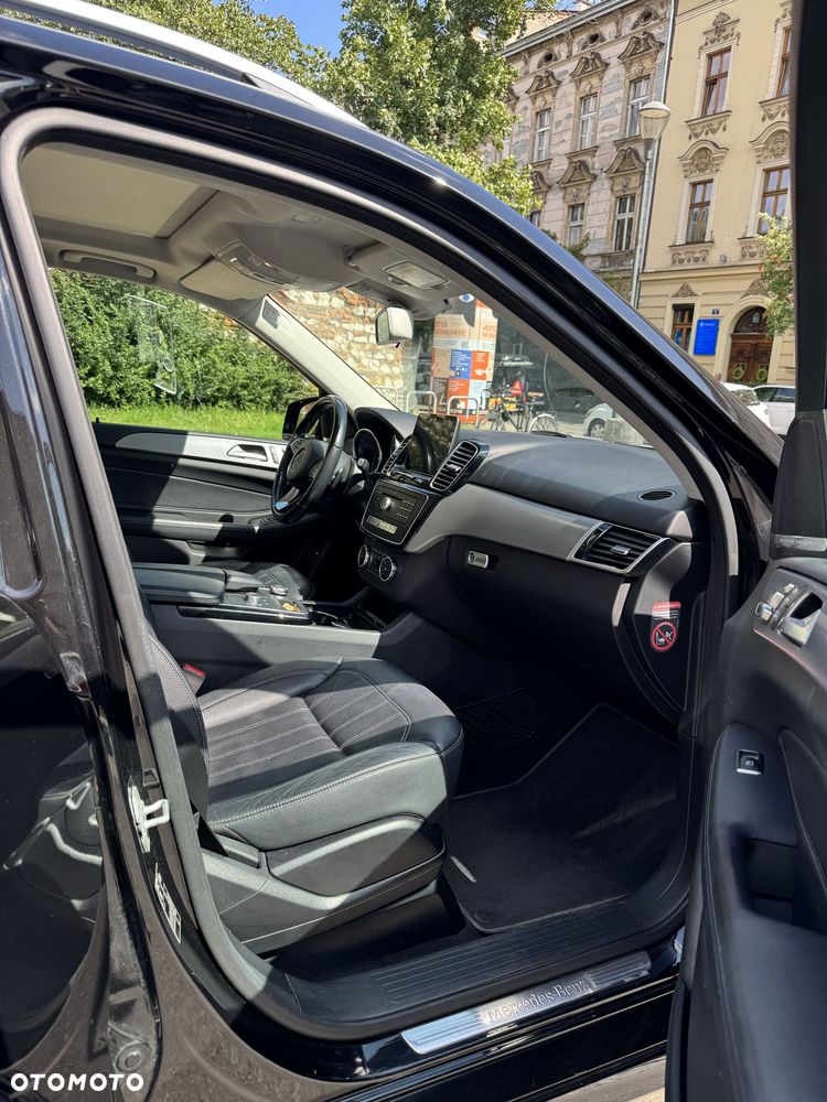 Mercedes-Benz GLE 250 d 4-Matic - 13