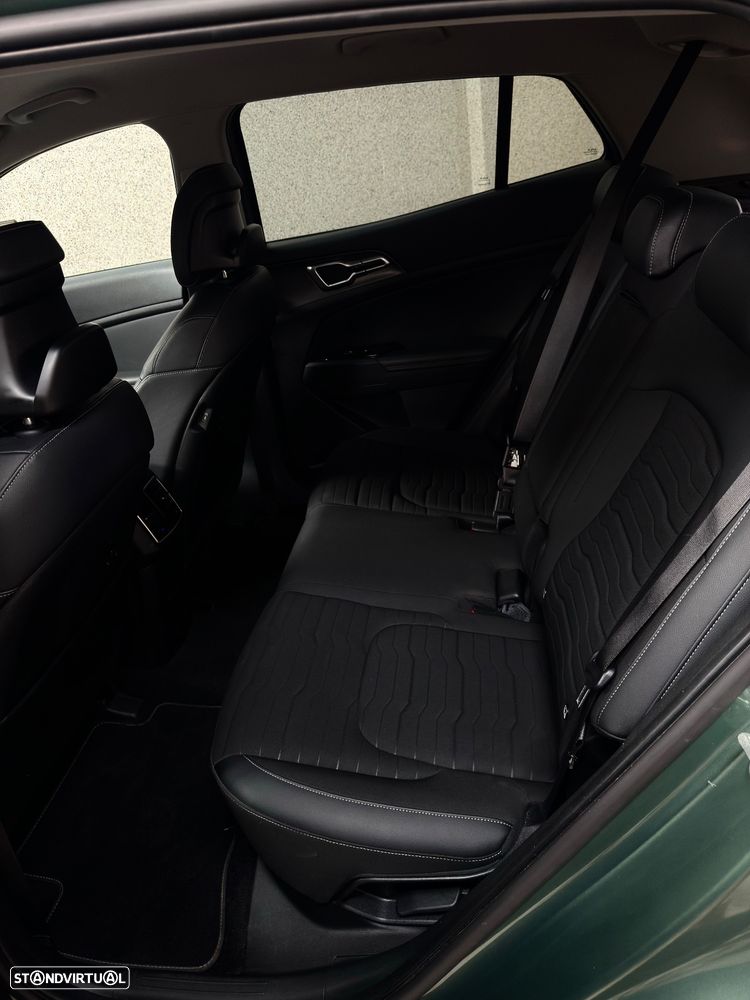 Kia Sportage 1.6 T-GDi PHEV Tech - 13