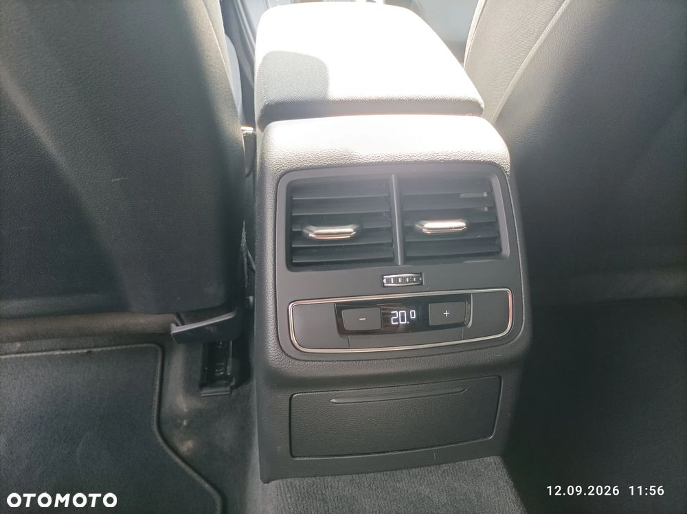Audi A4 Avant 2.0 TDI S tronic sport - 9