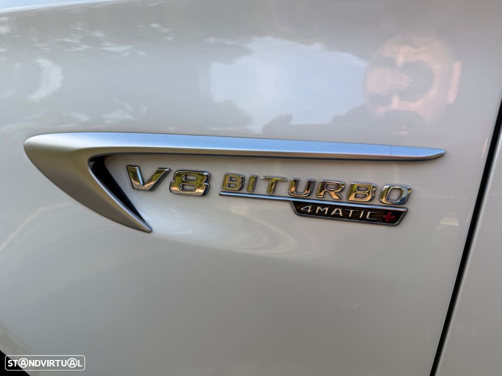 Mercedes-Benz E 63 AMG S 4-Matic+ - 14