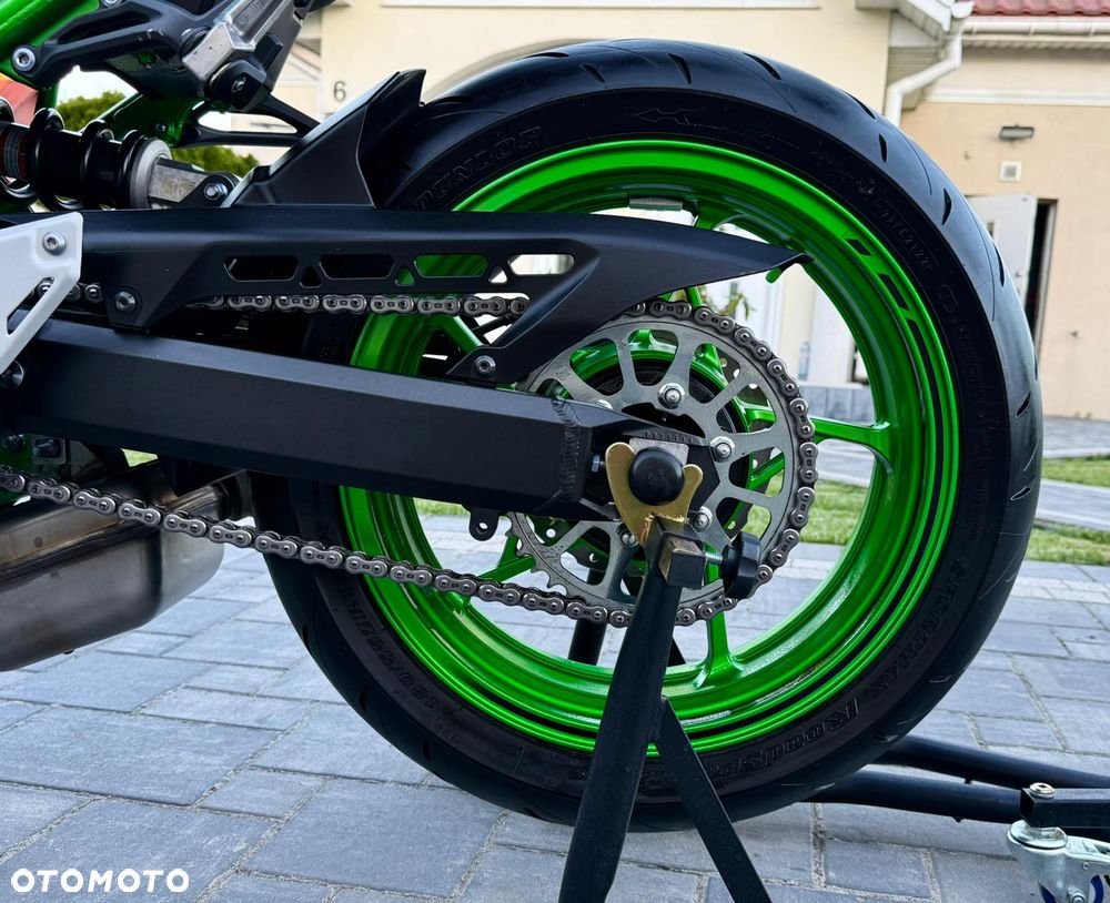 Kawasaki Z 900 - 31