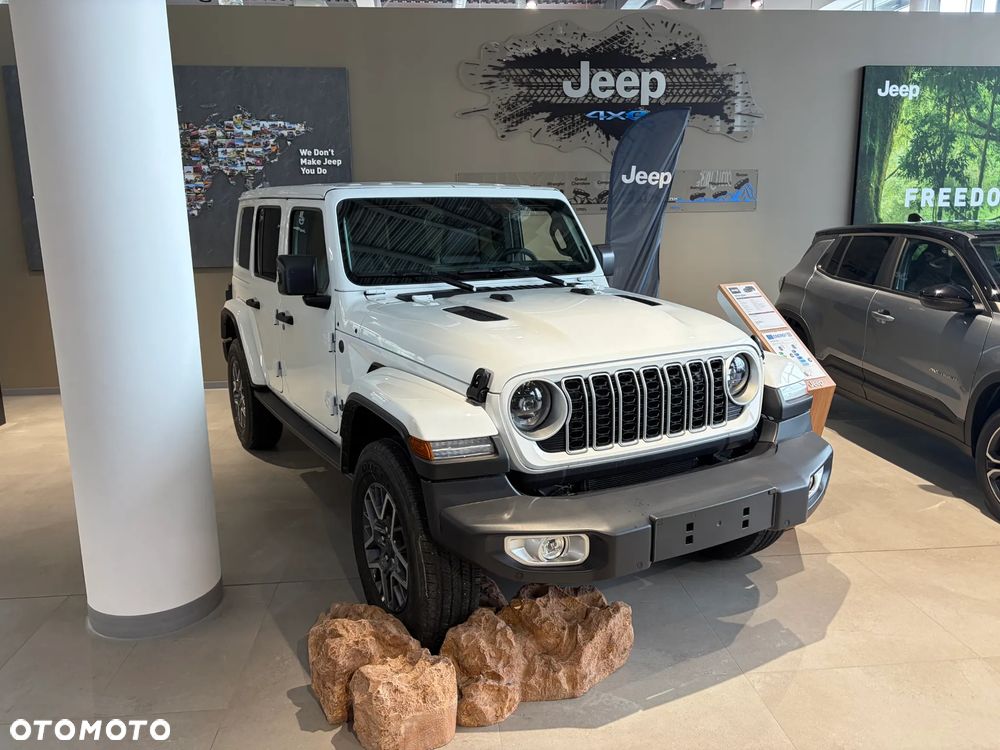 Jeep Wrangler - 2