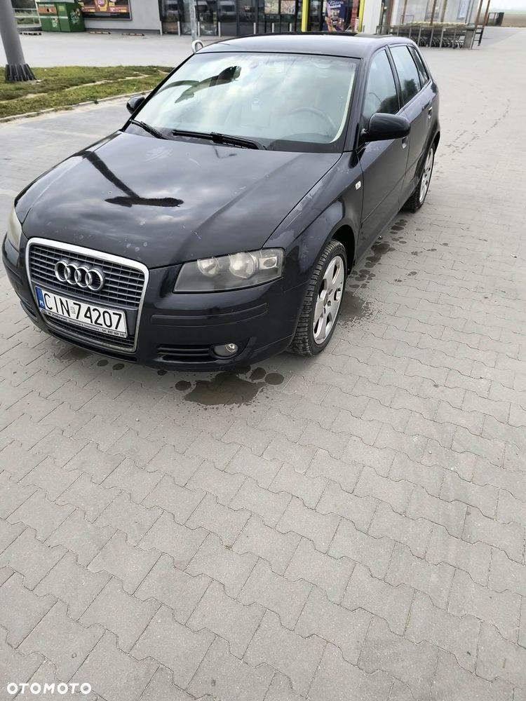 Audi A3 Sportback - 2