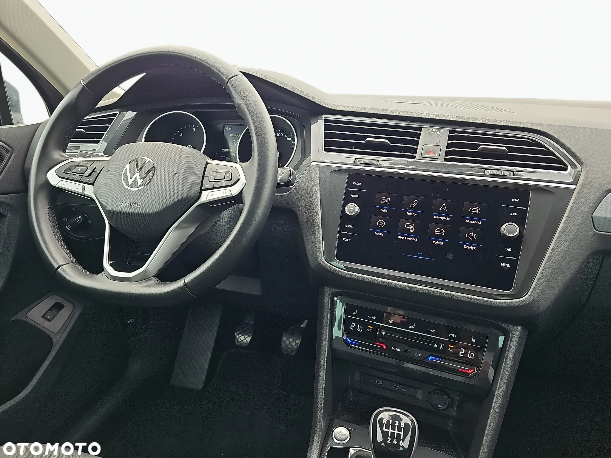Volkswagen Tiguan 2.0 TDI SCR Life - 17