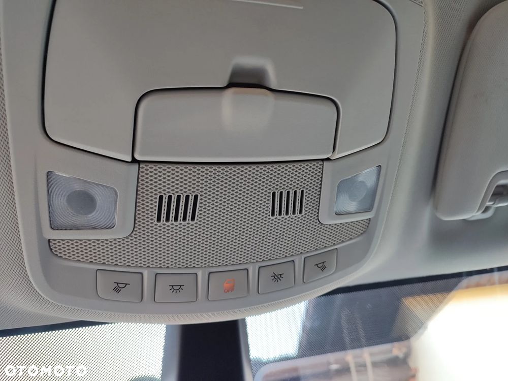 Ford S-Max - 20