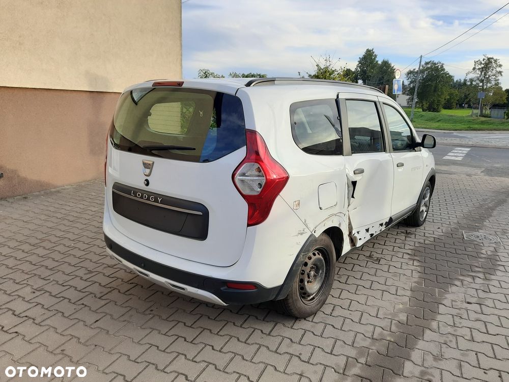 Dacia Lodgy 1.2 TCe Stepway - 8
