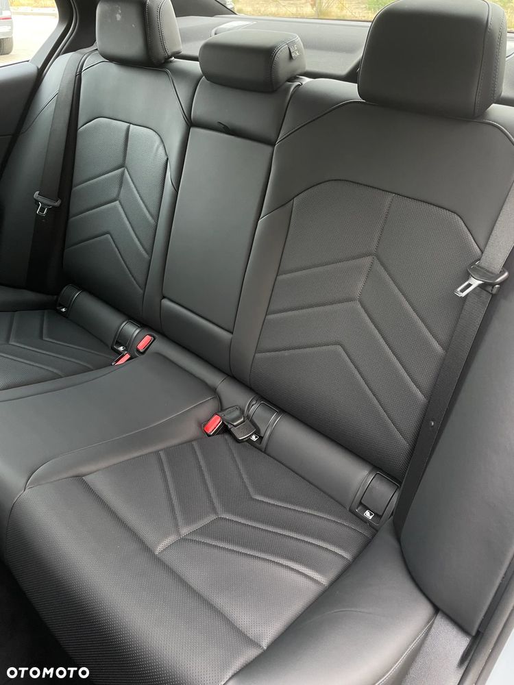 BMW Seria 5 - 35