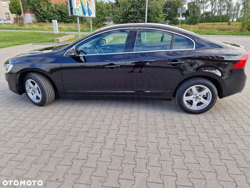Volvo S60 D4 Drive-E Momentum - 11