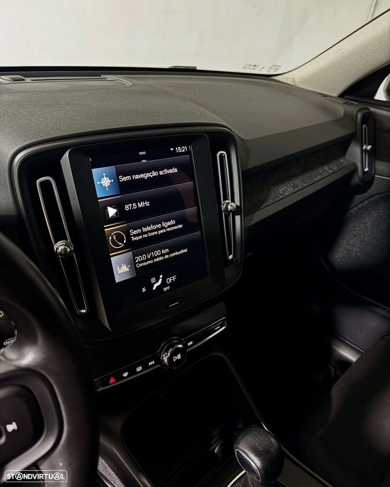 Volvo XC 40 1.5 T2 Momentum - 12