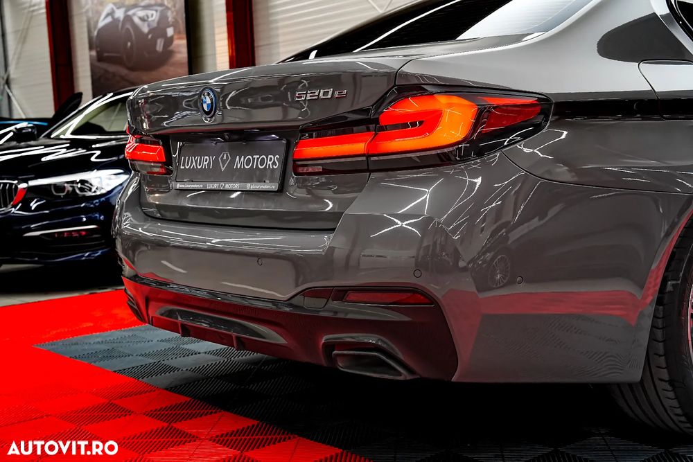 BMW Seria 5 520e AT PHEV - 19