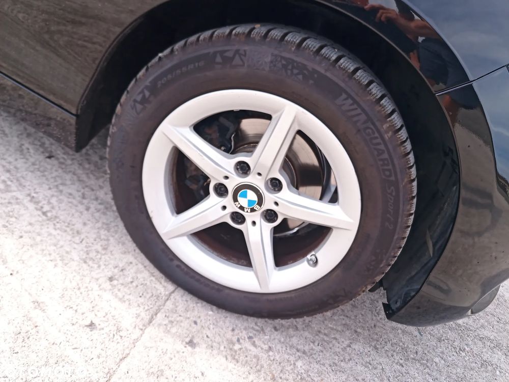 BMW Seria 1 116i Advantage - 9