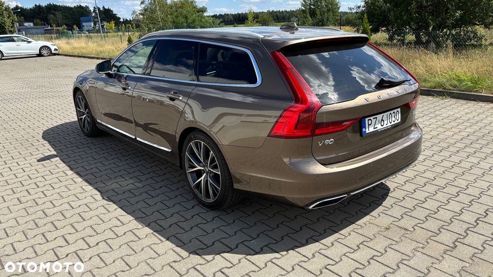 Volvo V90 D5 SCR AWD Inscription - 5