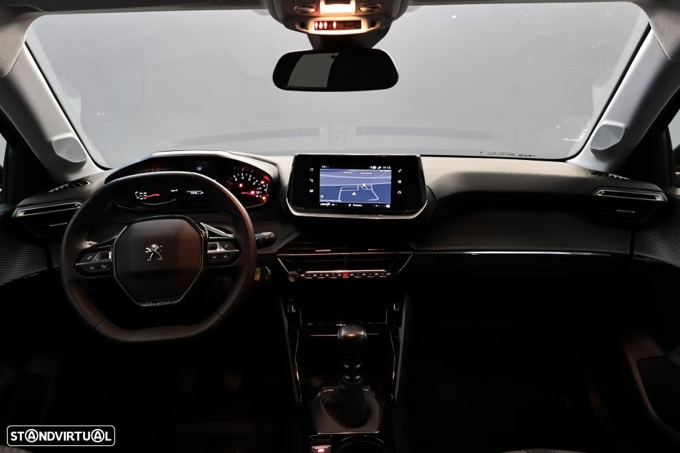 Peugeot 208 1.2 PureTech Allure - 18