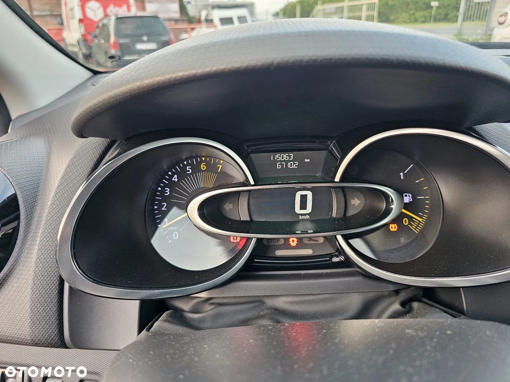 Renault Clio - 13