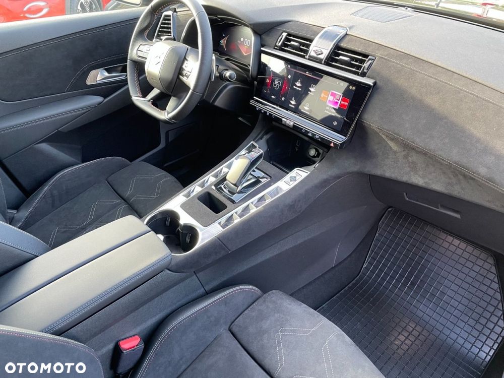 DS Automobiles DS 7 Crossback - 12